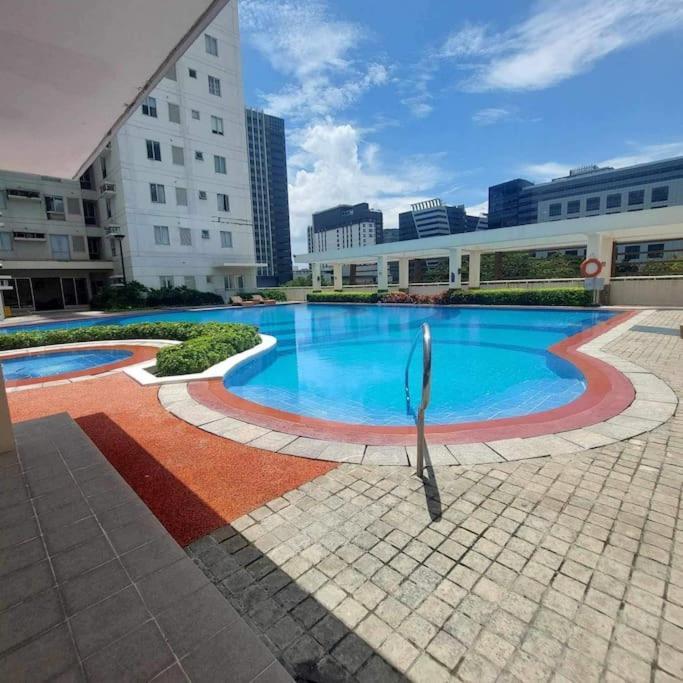 One Bedroom Unit Avida Tower 2, It Park *