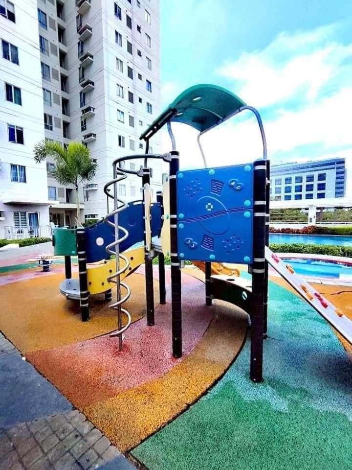 One Bedroom Unit Avida Tower 2, It Park Cebu
